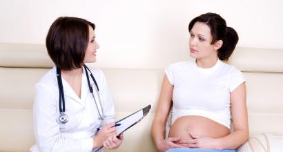 유전 학자는 임신 연구 중에 무엇을합니까? 상담, 테스트, 결과 임산부가 유전학에 보내지는 이유