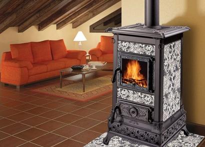 Fireplaces for the home - operating principle and design features Fireplaces and stoves for heating a country house