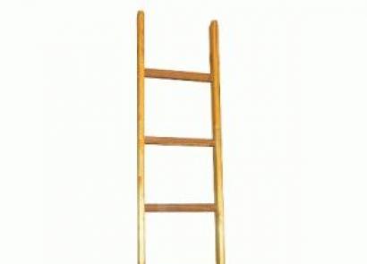 Why do-it-yourself wooden ladders are often done incorrectly
